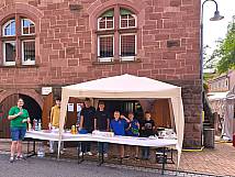 Kerwe 2025 - Die Jugendfeuerwehr beim Waffelbacken
