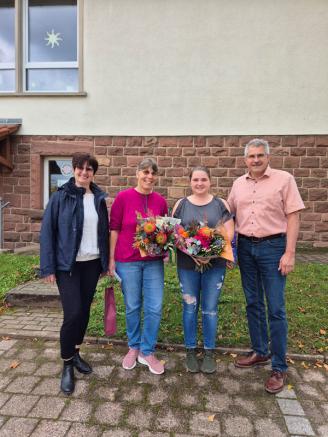 Verabschiedung von Isabella Theuerweckl und Begrüßung von Franziska Obendorfer