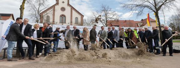 Spatenstich Nahwärme